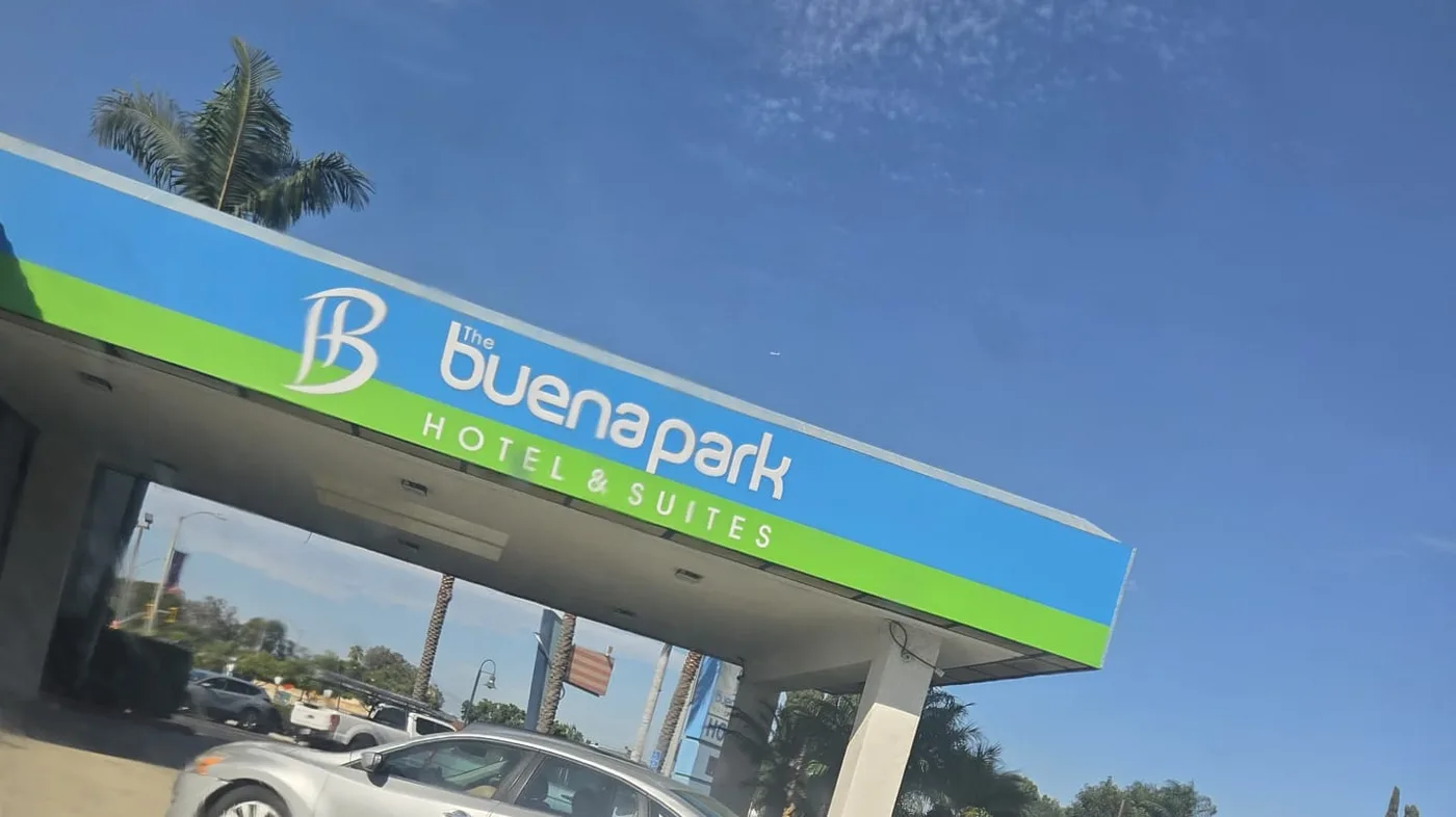 Buena Park hotel entrance canopy we painted